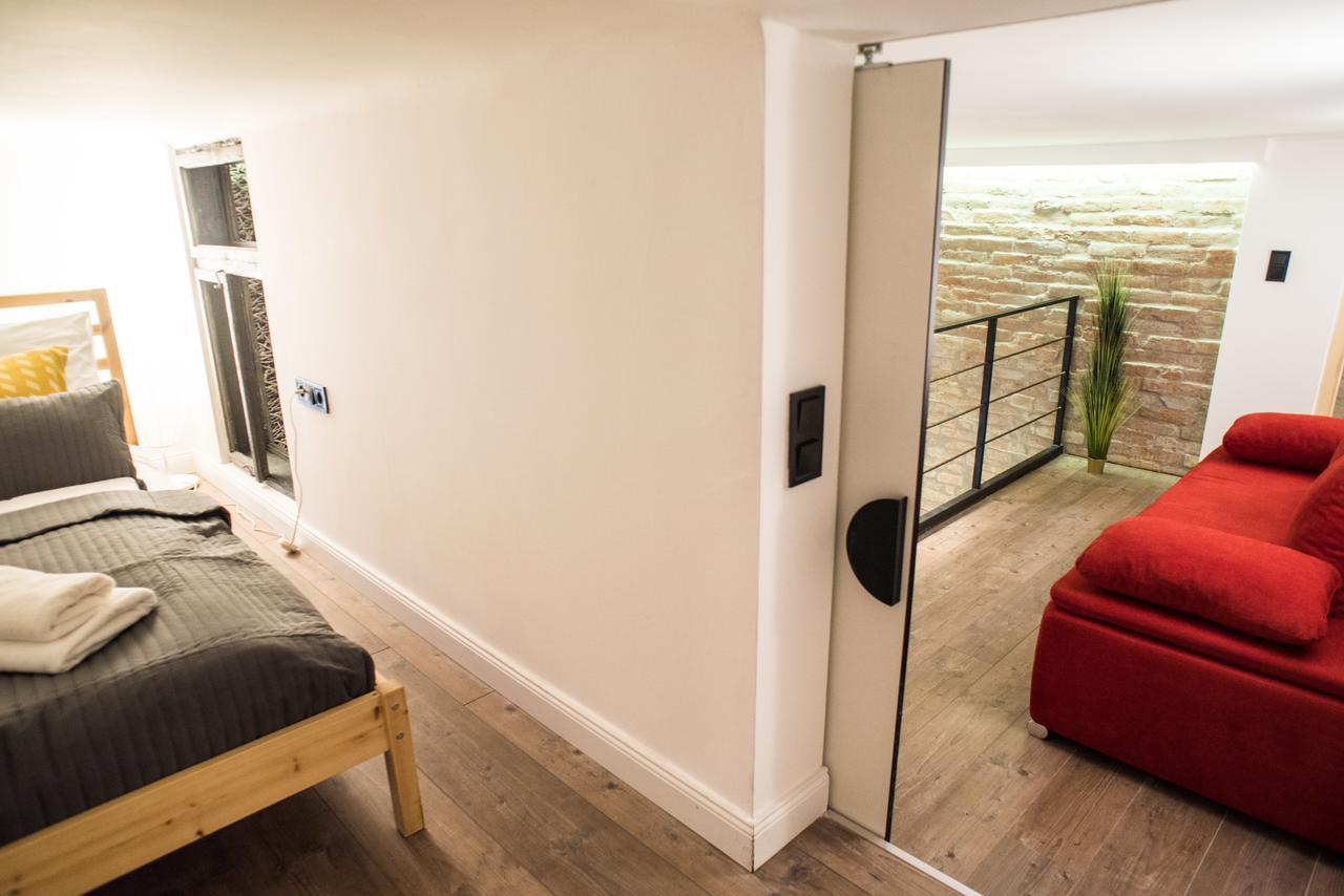 בודפשט Very Stylish And Fresh Studio Home In The Center מראה חיצוני תמונה
